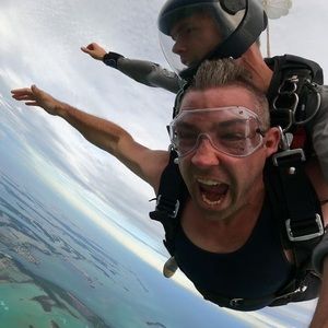 Meet your Posher, Bobby